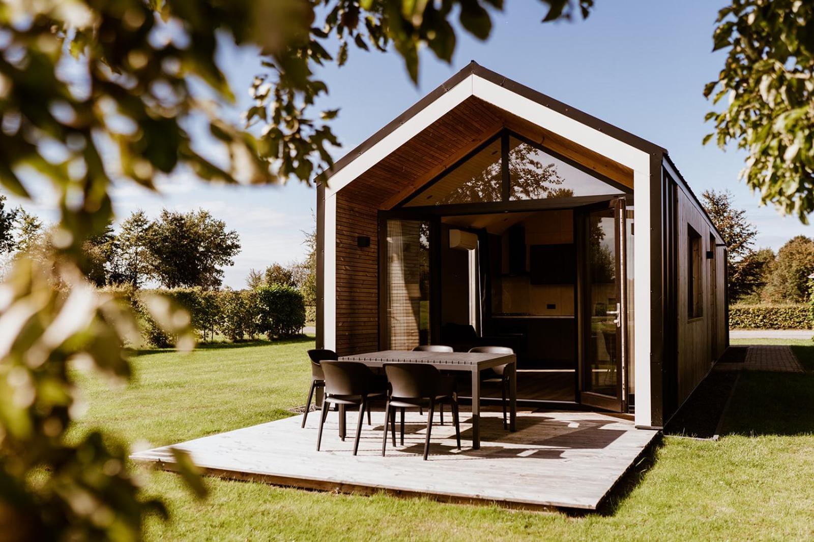Tiny House Xxl Hotel Bant Exterior photo